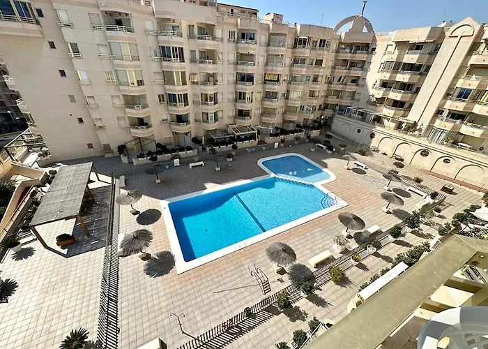 1 Bed Apartment Balcones Del Mar